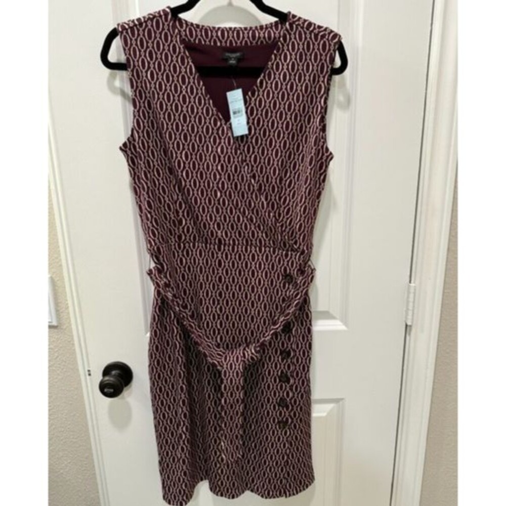 NWT Ann Taylor Petite 4P Burgundy Chain Print Sheath Dress Side Button Tie